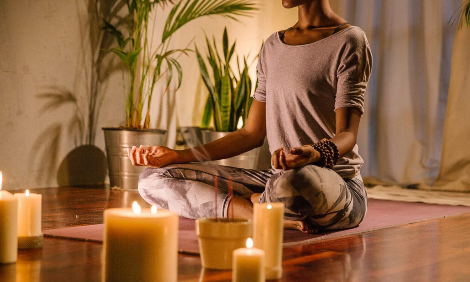 Evening Rituals: Ending Your Day with Meditation and Candlelight